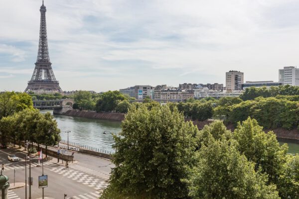 0506c00b-1a54-41fa-a5f7-5ee5e124a439